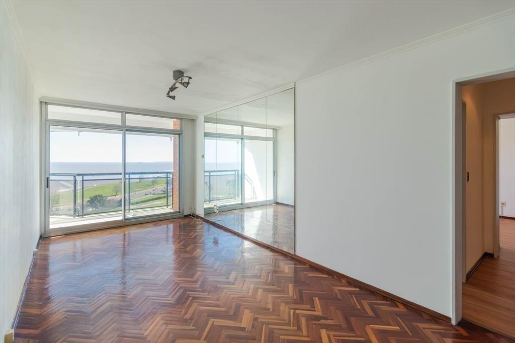 Venta 2 Dorm Golf Towers Vista al Mar y Garaje