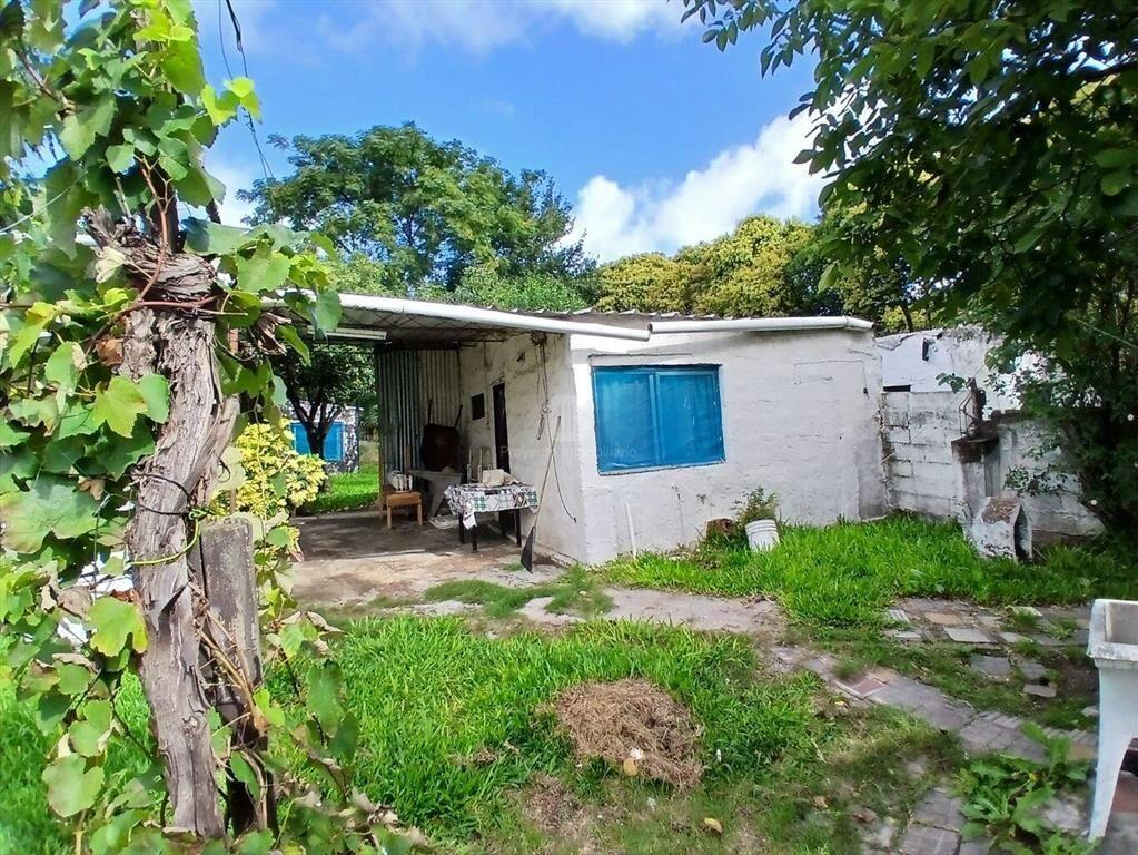 VENTA CASA CERRO CON GRAN FONDO