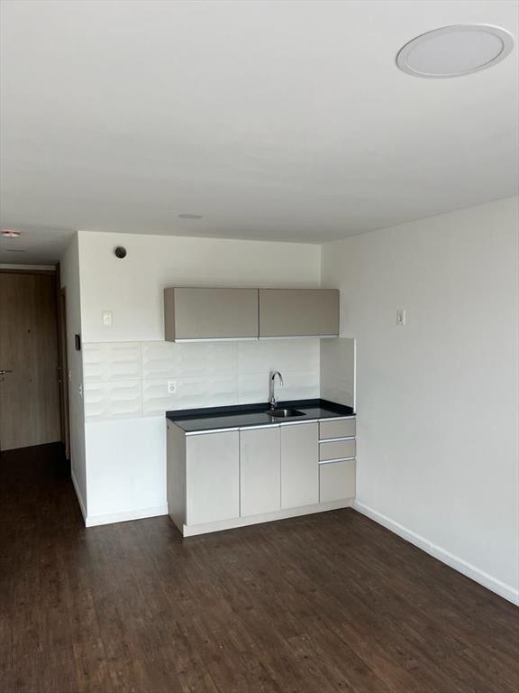 VENTA MONOAMBIENTE EN POCITOS