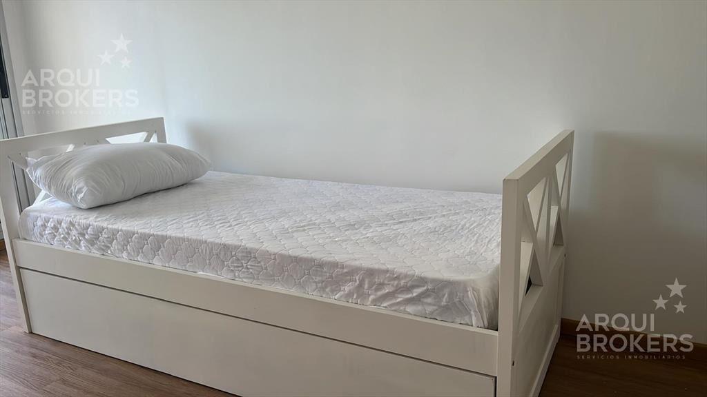 Apartamento 2 dormitorios en alquiler en Cordón con garaje