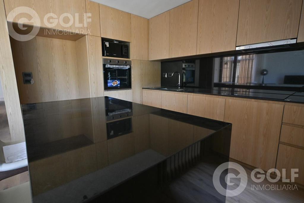Venta apartamento de 3 dormitorios en Carrasco