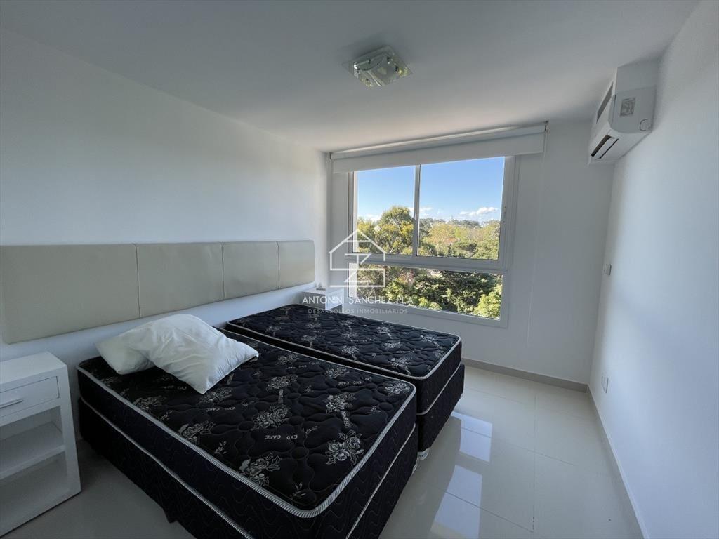 FRENTE AL MAR, 3 DORMITORIOS, 2 BAÑOS, EN VENTA , PUNTA D