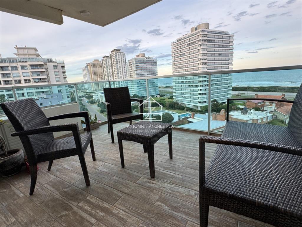 BRAVA A 100 METROS DEL MAR CON SERVICIOS