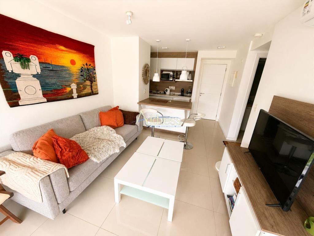 Excelente apartamento en venta en Punta del Este.
