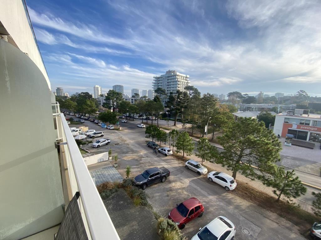 VENTA DE APARTAMENTO 2 DORMITORIOS EN EDIFICIO EMOZIONE