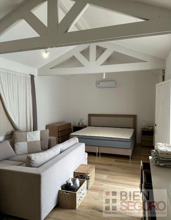 Impecable propiedad en Punta del Este, ideal clínica o inst