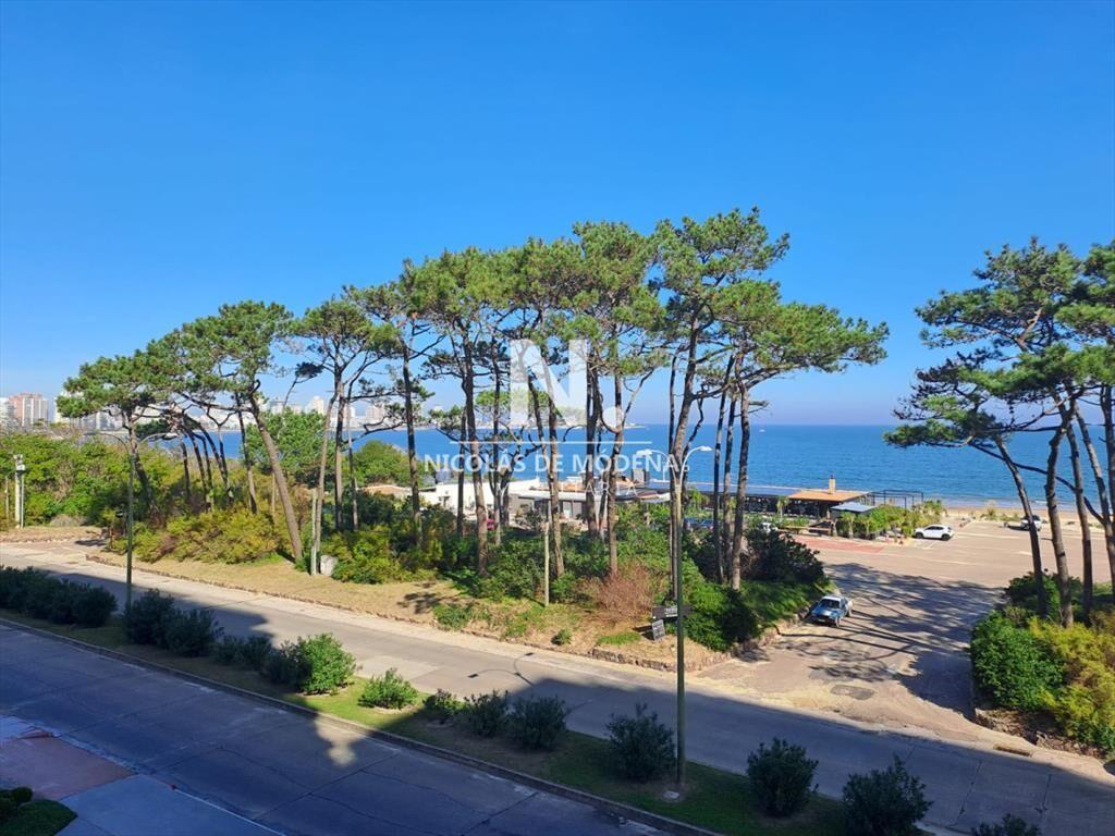 Apartamento en alquiler de 2 dormitorios en Playa