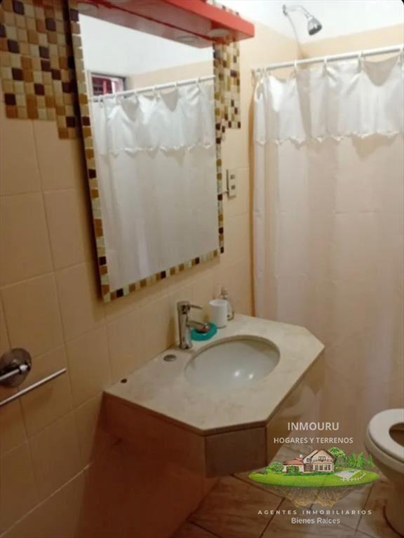 Se alquila casa en zona Reducto
