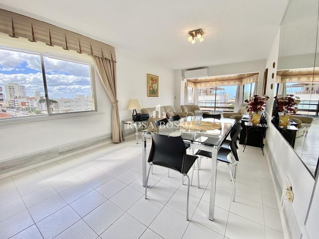Apartamento, Venta, 3 dormitorios, Península,