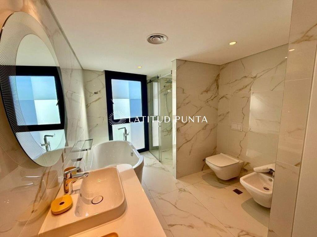 Apartamento 3 dormitorios en suite. Aldeana