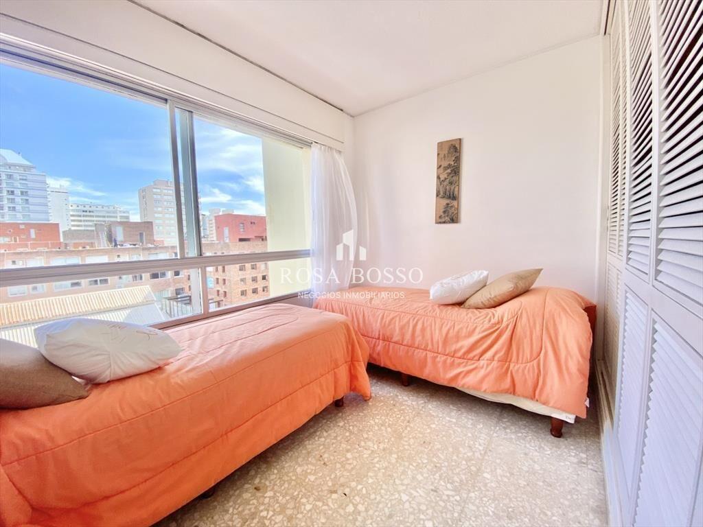 Apartamento Alquiler 3 dormitorios Península del
