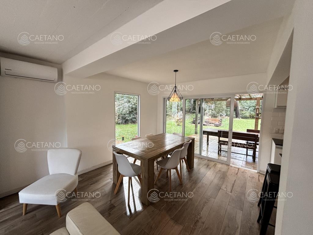 Casa en Punta Ballena, Complejo Solanas