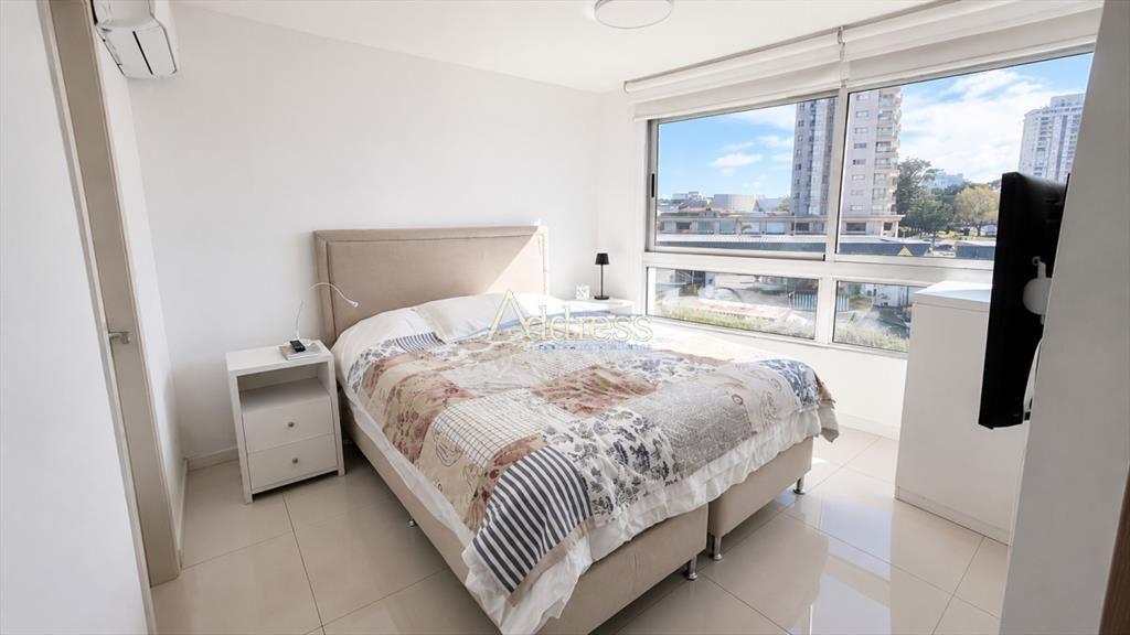 Apartamento en venta de 3 dormitorios en Punta del Este