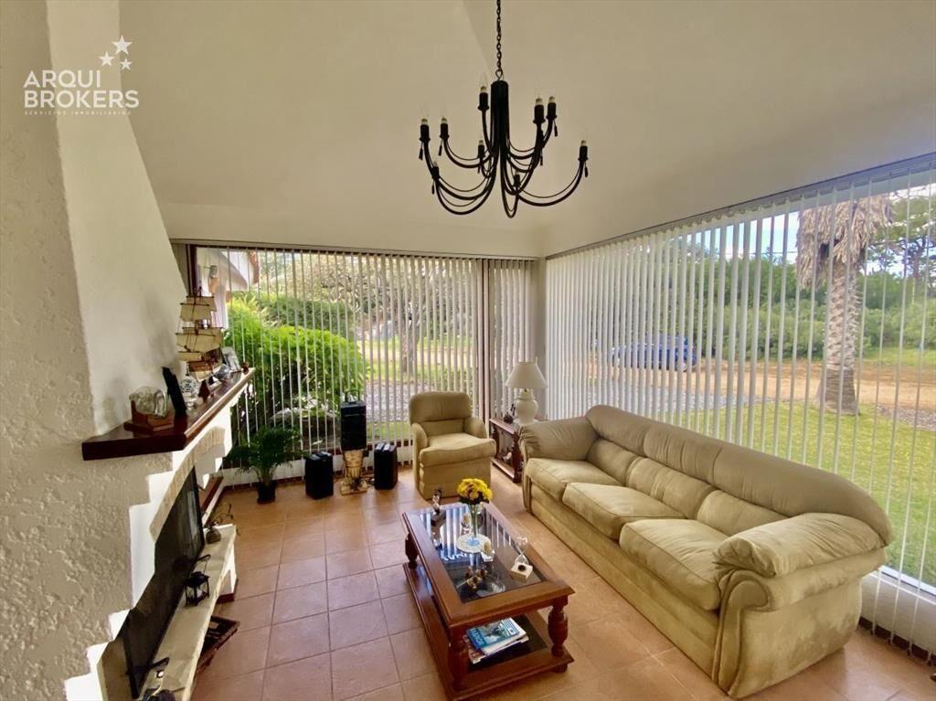 Casa de tres dormitorios en venta en Rincón del Indio