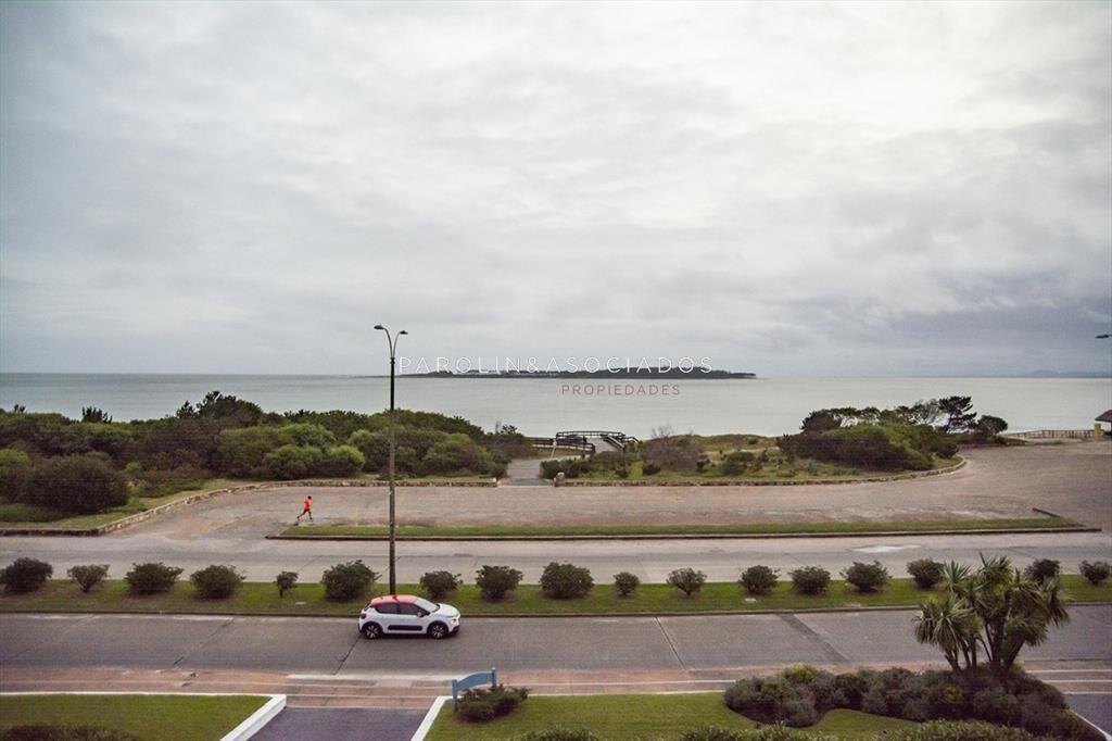 Apartamento en venta de 3 dormitorios en Beverly