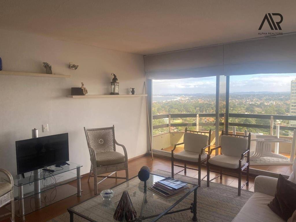 Apartamento en venta c/ cochera en Roosevelt