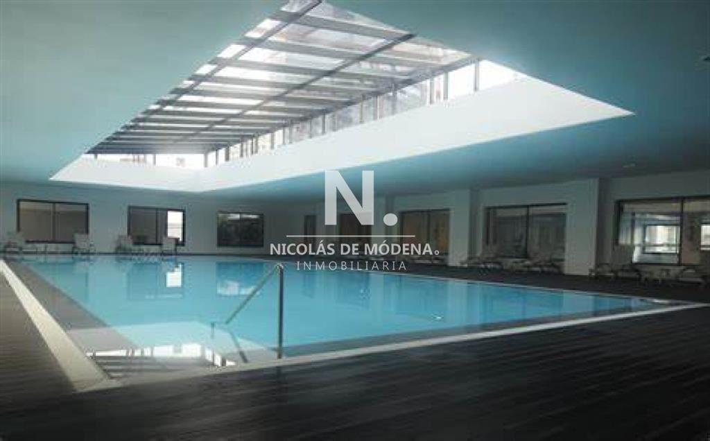 Departamento de 4 dormitorios en venta en Punta