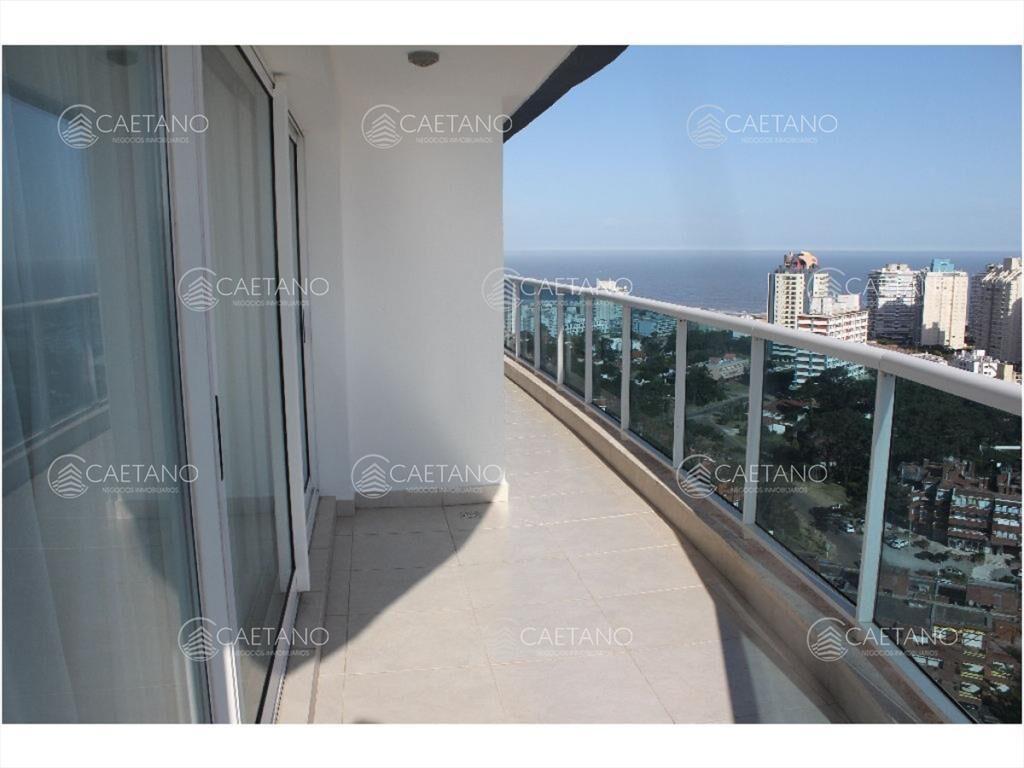 apartamento con vista a playa mansa