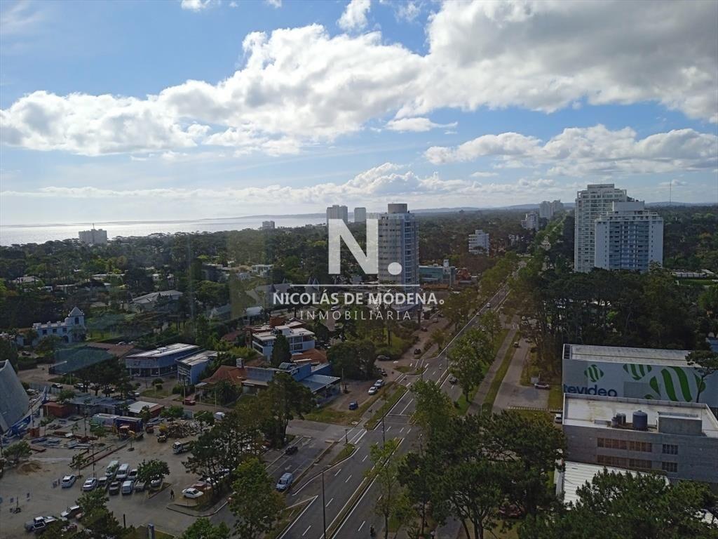 hermoso apto frente a shopping