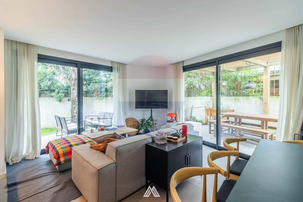 Se vende apartamento de 2 dormitorios en Carrasco