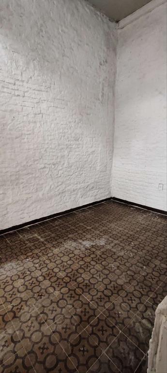 PROX AV JUAN CARLOS BLANCO PH AL FONDO CON PATIO EXCLUSIVO
