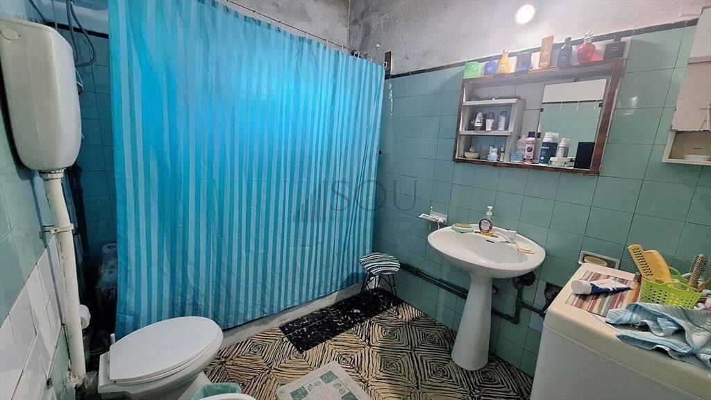 Venta 3 casas con renta activa