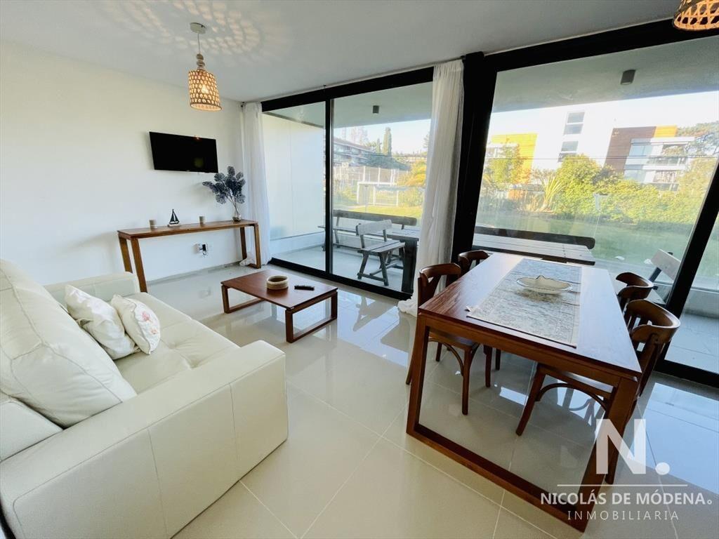 hermoso apartamento de 3 dormitorios