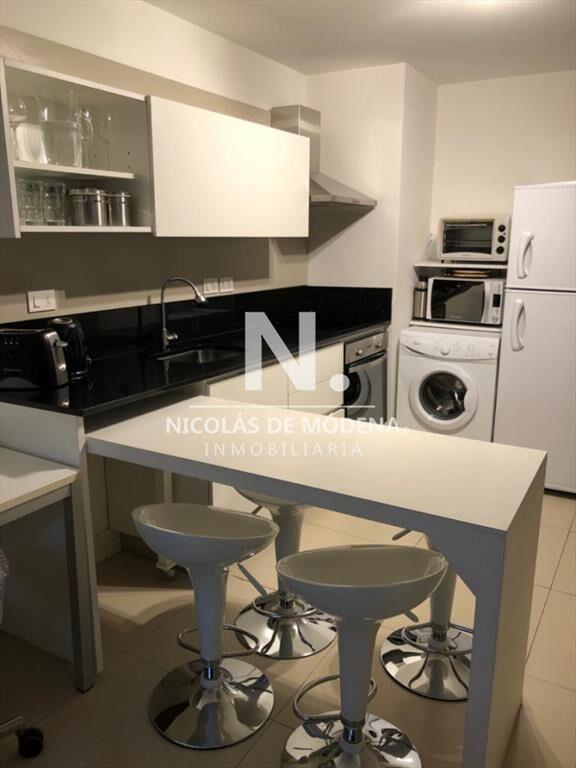 Apartamento en Edificio con servicios y propio