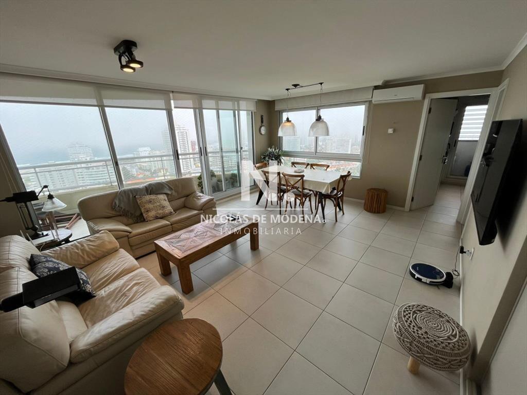Encantador apartamento en Roosevelt, a solo 300