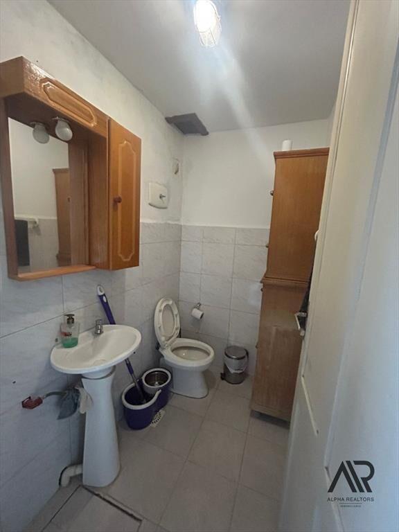 Casa en venta c/ cochera en Artigas