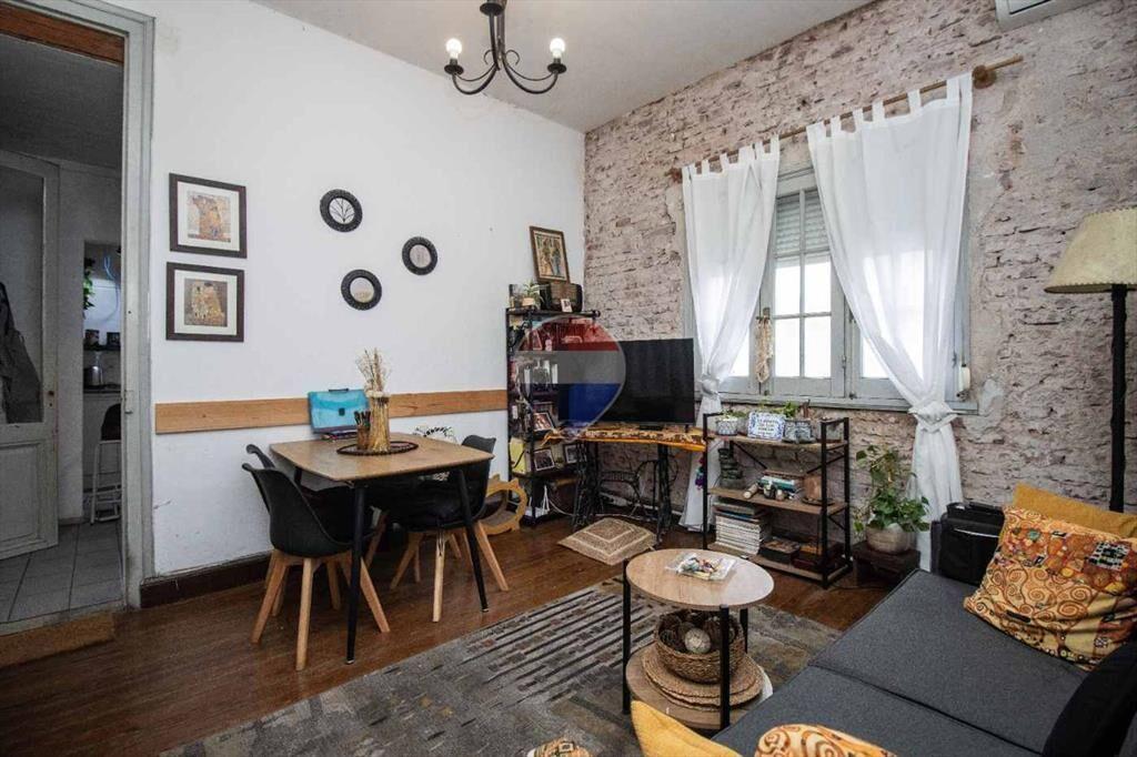 Casa PH de Altos de 2 dormitorios en Aguada