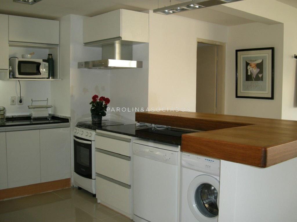 Departamento en Venta de 3 Dormitorios, Pinares