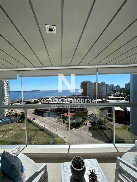 Vende apartamento con excelentes amenites de 3