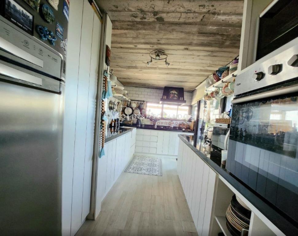Casa en venta con vista al mar Punta Ballena, del