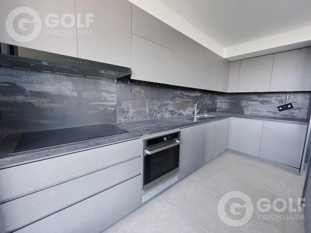 Venta Apartamento Duplex de 3 Dormitorios con Terraza en Ca
