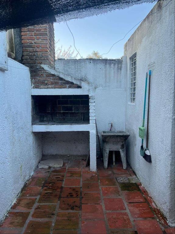 Alquiler apto 2 dormitorios en PB con patio exclusivo y par