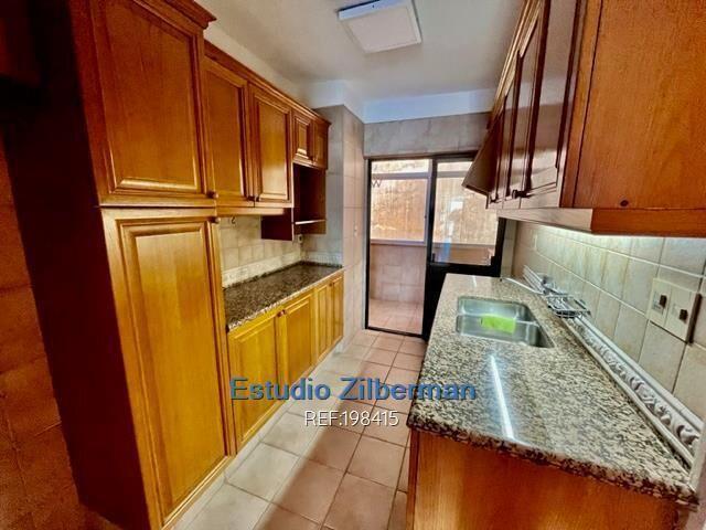 VENTA y ALQUILER APARTAMENTO RBLA 2 DORMITORIOS Y SERVICIO
