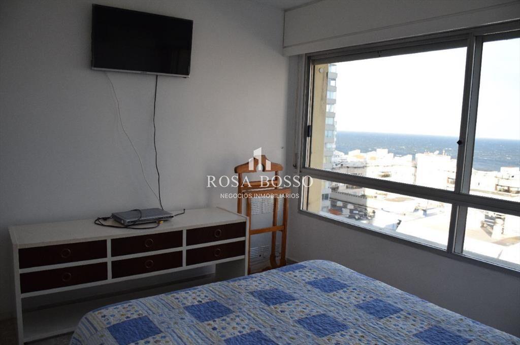 Apartamento en Peninsula, 3 dormitorios *