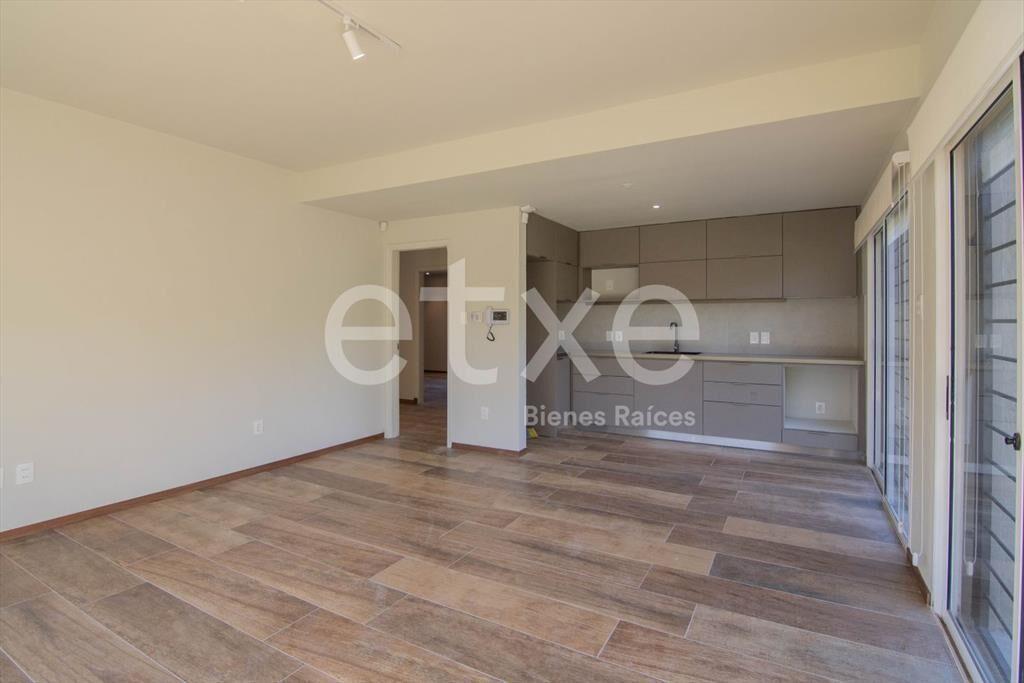Casa en Alquiler Carrasco Sur...
