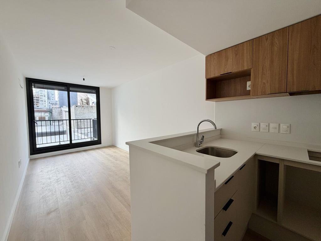 Apartamento en venta de 1 dormitorio con vestidor a estrena