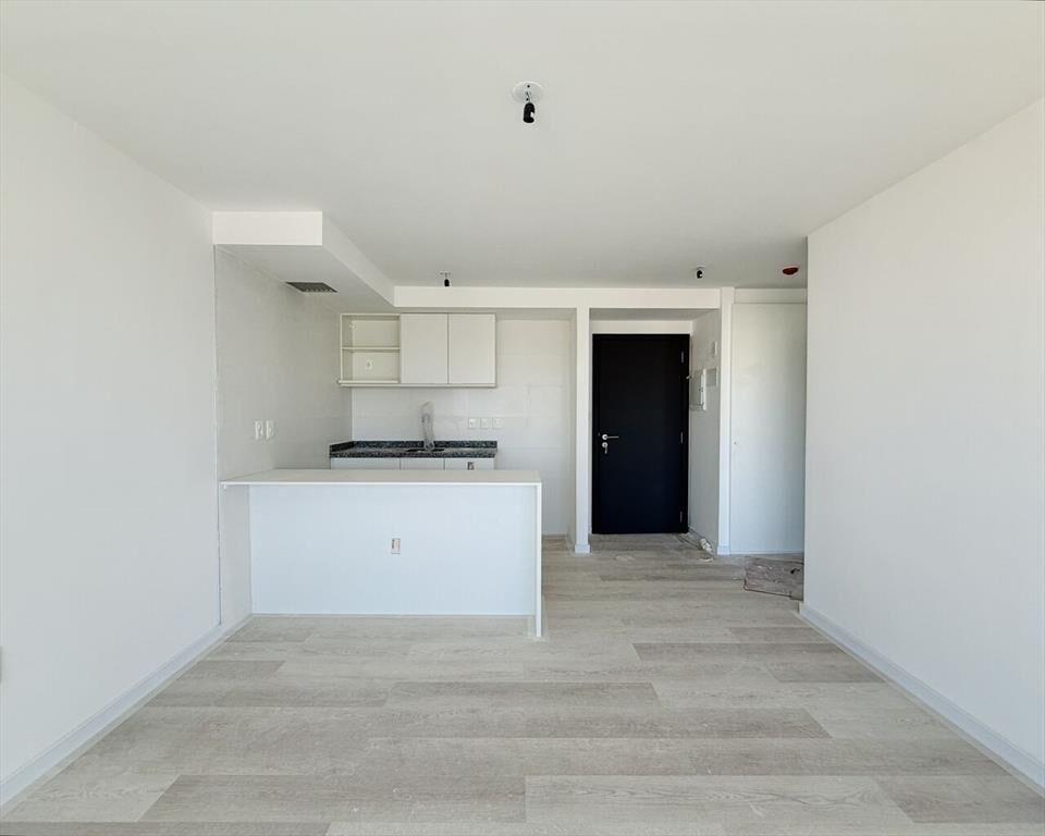 Venta apartamento 1 dormitorio al frente en Cordon a estren