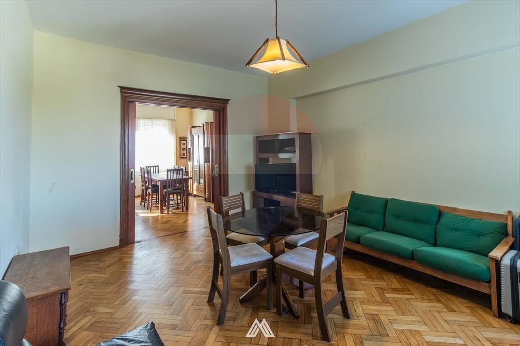 VENTA APARTAMENTO, 5 DORMITORIOS SOBRE BULEVAR