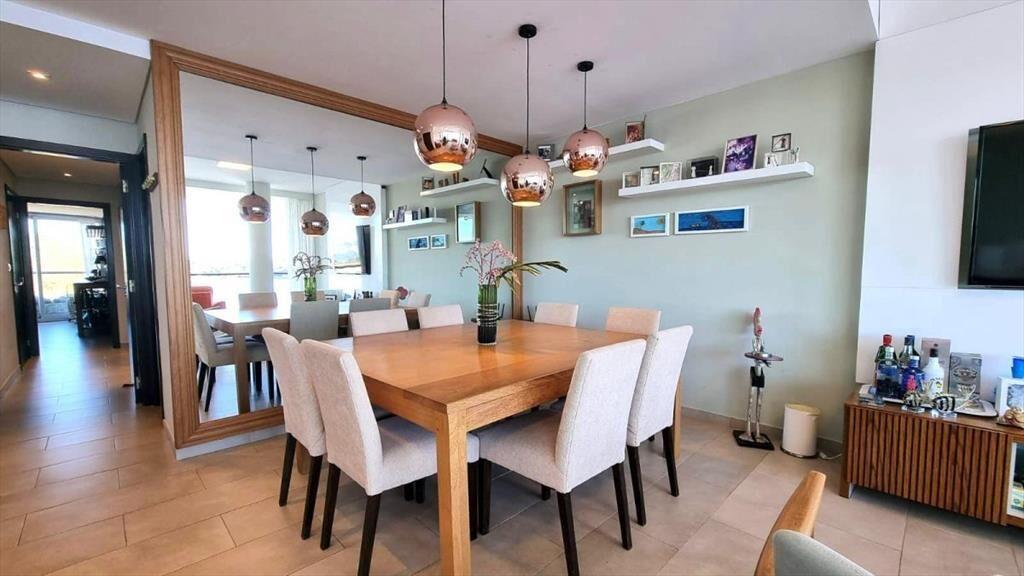 Apartamento con Excepcional vista al mar, gran terraza, 3 S
