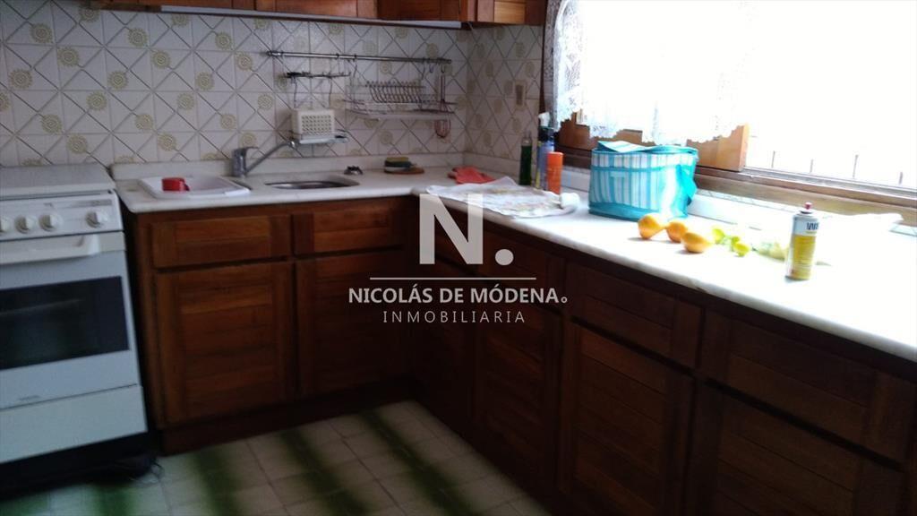 Se vende casa en Playa Mansa de 4 dormitorios al