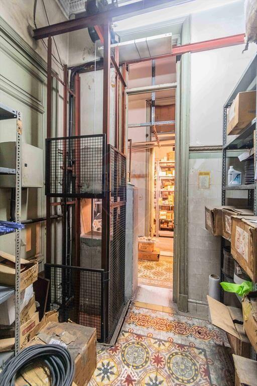 Venta gran local / padrón con 3 unidades en Centro