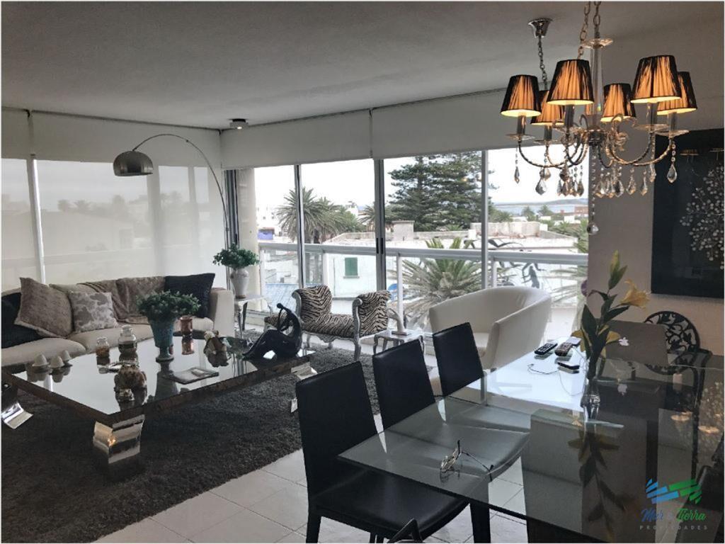 En venta y alquiler.. Apartamento en Península y