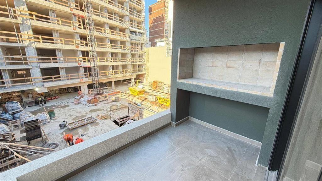 Venta de Apartamento con 2 dormitorios en Parque batlle. O2