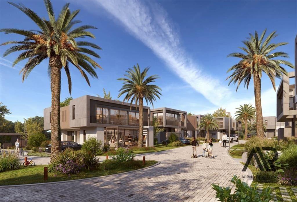 Casa duplex en venta de 4 dormitorios en Carrasco Norte