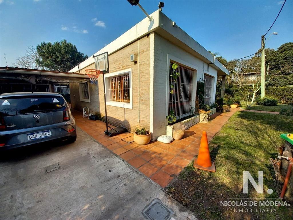 Casa en California Park - Punta del Este a 600 mts playa m