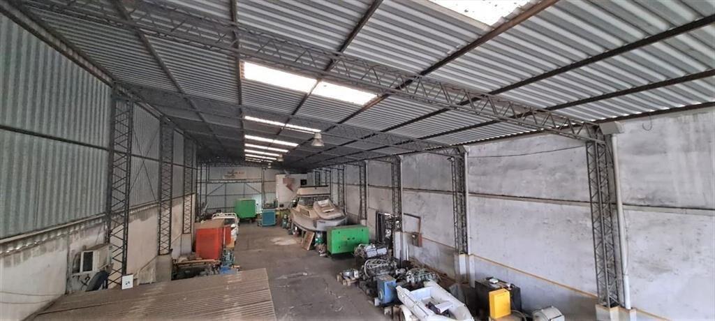 Venta Galpòn con Renta Depòsito Nave Industrial Cerrito 96